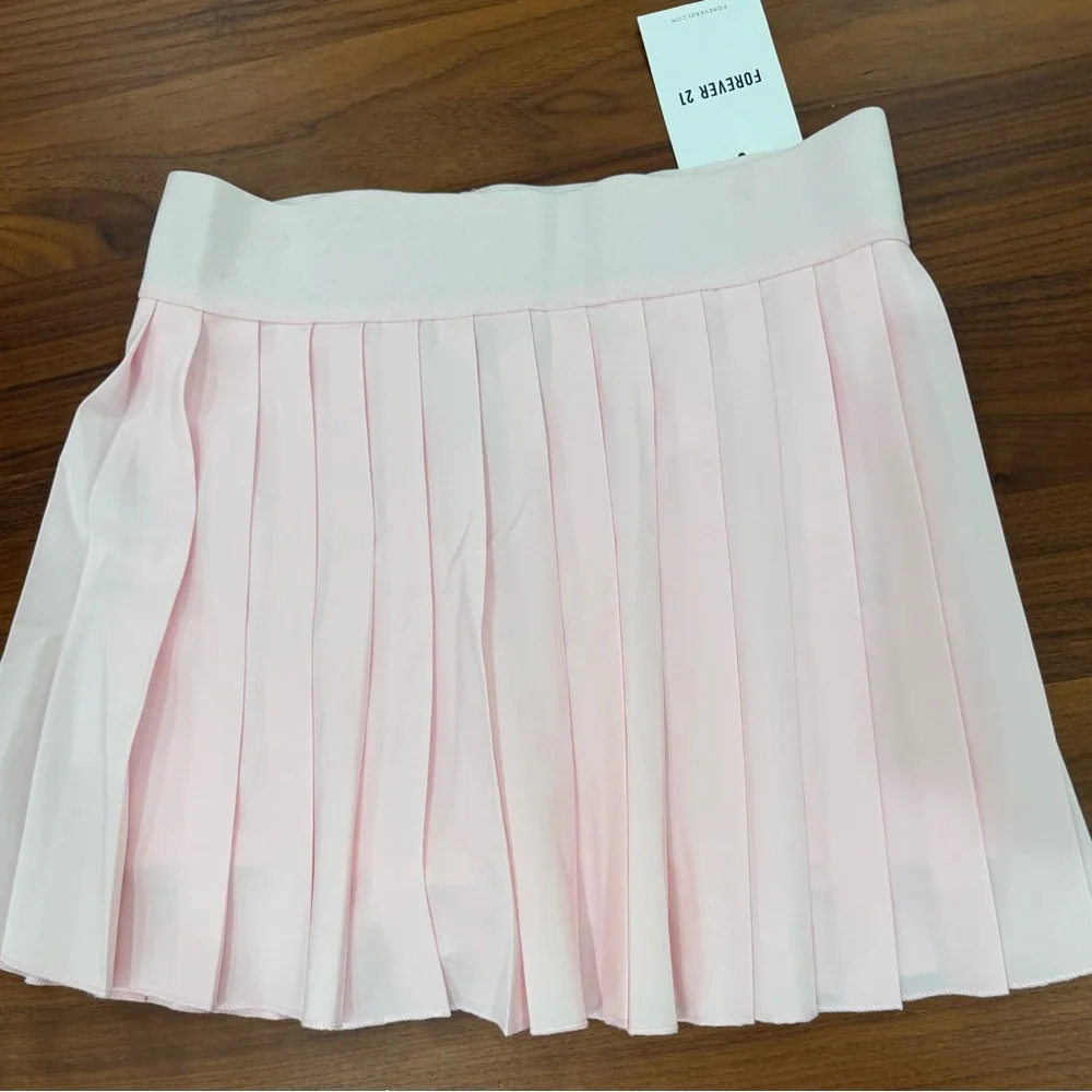 Forever 21 Pale Pink Pleated Mini Skirt - Picture 6 of 11